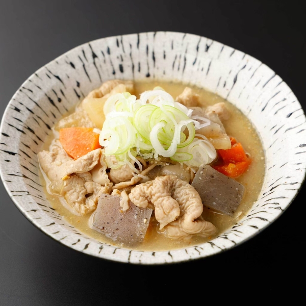 自家製もつ煮込み